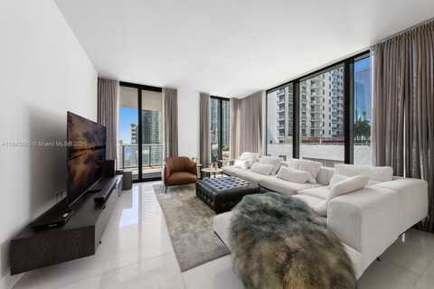 1010 Brickell Ave, Miami, FL 33131