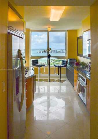 6365 Collins Ave, Miami Beach, FL 33141