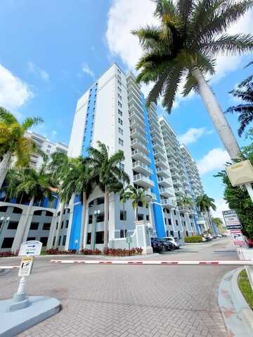 5077 NW 7th St, Miami, FL 33126