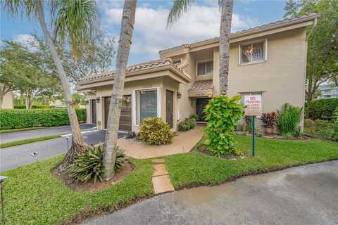 16332 Malibu Dr, Weston, FL 33326