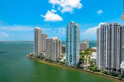 300 S Biscayne Blvd, Miami, FL 33131