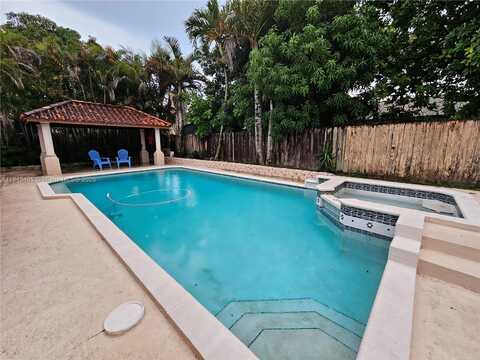 15060 SW 170th Ter, Miami, FL 33187