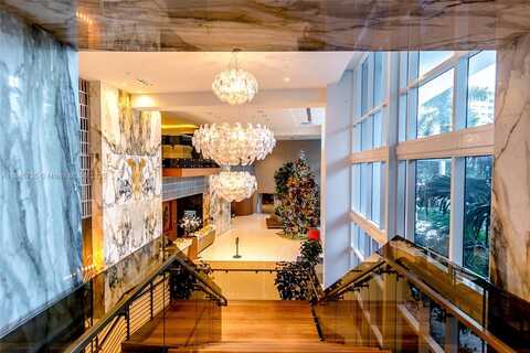 2020 N Bayshore Dr, Miami, FL 33137