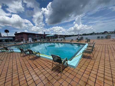 1481 NE Miami Gardens Dr, Miami, FL 33179