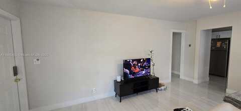 1832 Rodman St, Hollywood, FL 33020