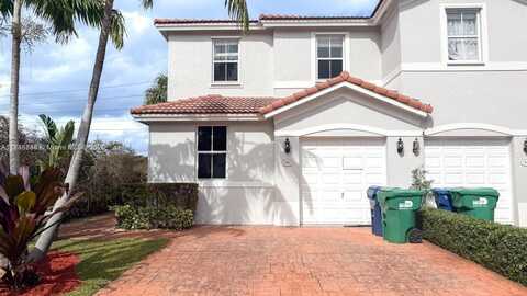 1001 NE 208th St, Miami, FL 33179