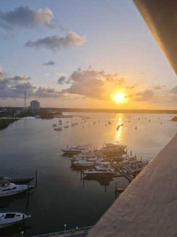 7904 West Dr, North Bay Village, FL 33141