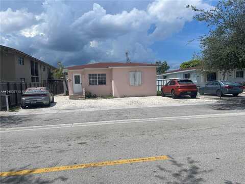317 E 8th St, Hialeah, FL 33010