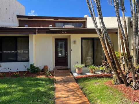 3327 Oak Dr, Hollywood, FL 33021