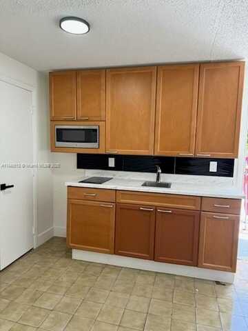 undefined, Hialeah, FL 33012