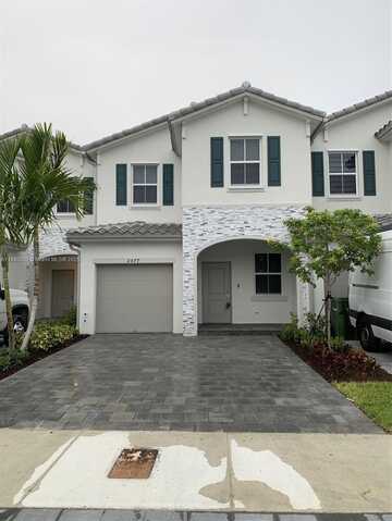 2677 SE 12th St, Homestead, FL 33035