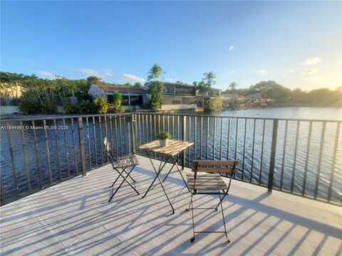 8350 Dundee, Miami Lakes, FL 33016