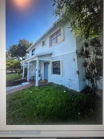 721 NW 105th Terrace, Pembroke Pines, FL 33026