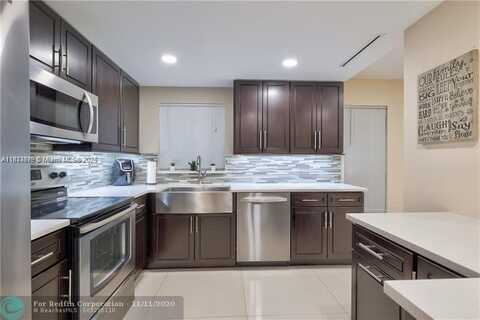 3100 Riverside Dr, Coral Springs, FL 33065