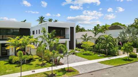 618 NE 17th Way, Fort Lauderdale, FL 33304