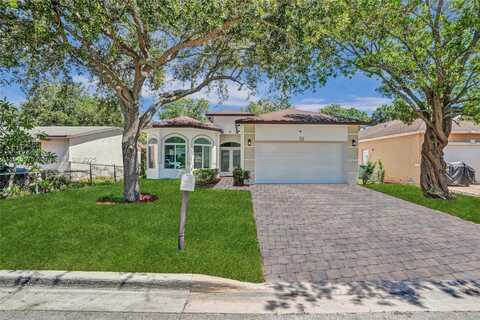 2831 NW 6th Ct, Fort Lauderdale, FL 33311