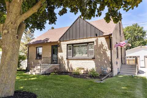 1244 Eisner Ave, Sheboygan, WI 53083
