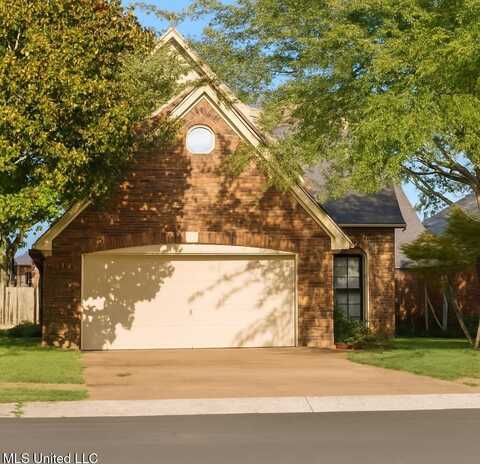 7966 S Chesterfield Drive, Southaven, MS 38671