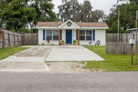 135 CARROLL STREET, CLERMONT, FL 34711