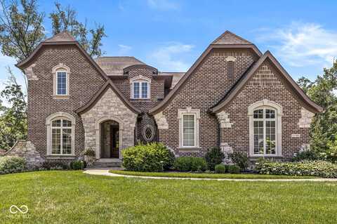 11705 Walton Crescent, Zionsville, IN 46077