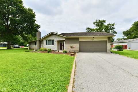 7695 Burns Drive, Brownsburg, IN 46112