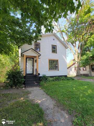 407 Elizabeth, Fenton, MI 48430