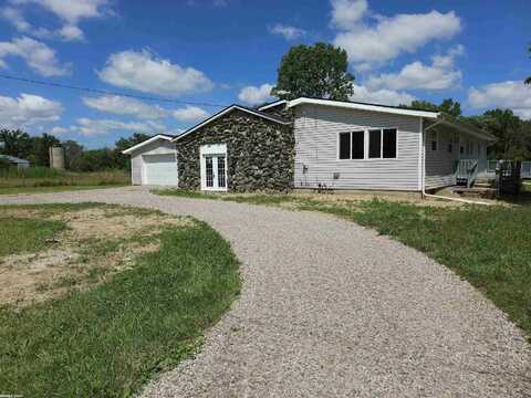 9202 Lambs Rd, Wales, MI 48027