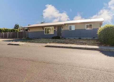 1990 Grant Street, North Bend, OR 97459