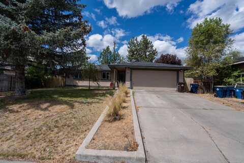 2650 SW Fissure Loop, Redmond, OR 97756