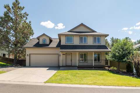3616 SW Hillcrest Drive, Redmond, OR 97756