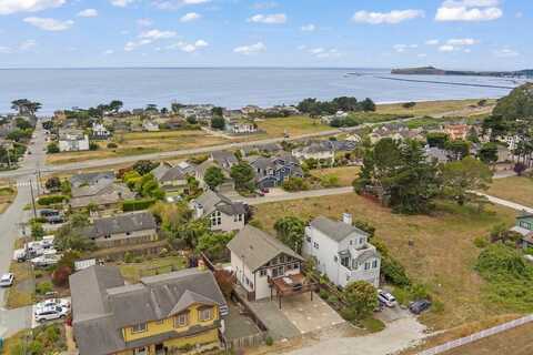 350 6th AVE, HALF MOON BAY, CA 94019