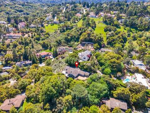 30 Bluebell LN, HILLSBOROUGH, CA 94010