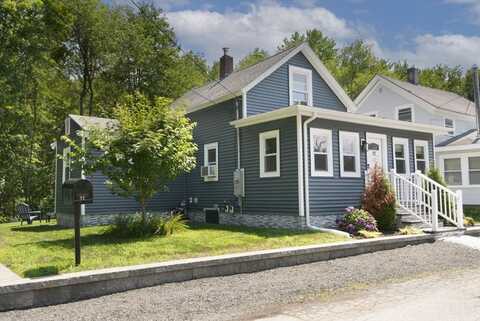 12 Crump St, Hudson, MA 01749