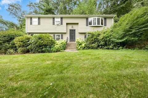 52 Framingham Road, Southborough, MA 01772