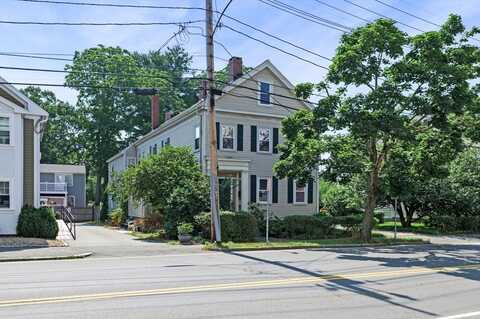 21 Locust St, Danvers, MA 01923