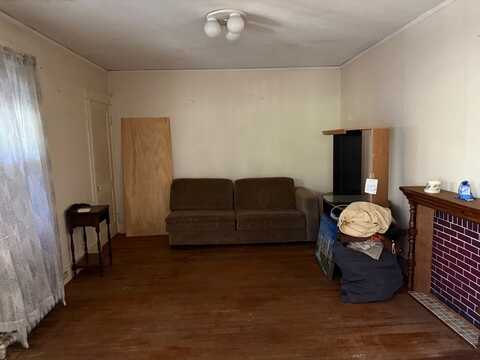 31 Revere Rd, Quincy, MA 02169