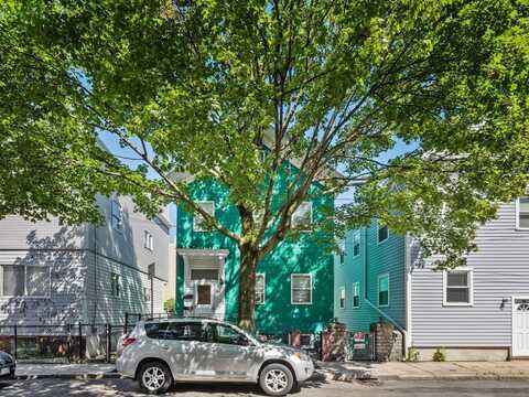 38 Hunting Street, Cambridge, MA 02141