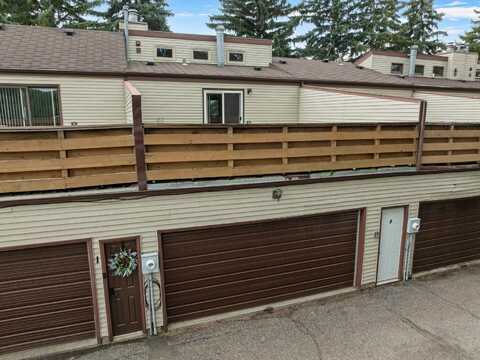 1808 SW Main St Unit 2, Minot, ND 58701