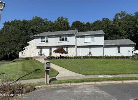 7 Harvard Court, Oakhurst, NJ 07755