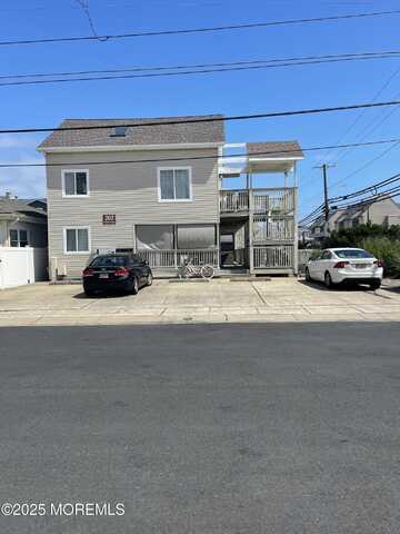 202 Carteret Avenue, Seaside Heights, NJ 08751