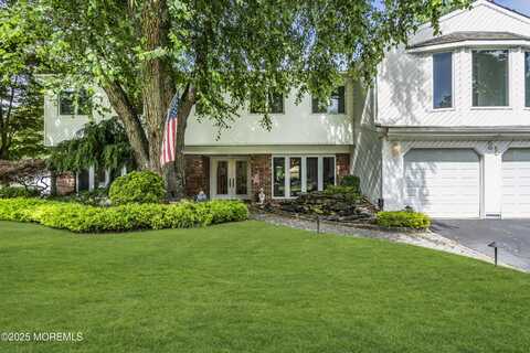 21 Alberta Drive, Marlboro, NJ 07746