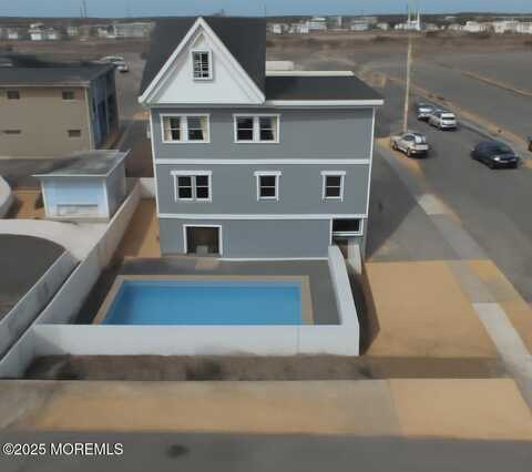 205 Dewey Drive, Ortley Beach, NJ 08751