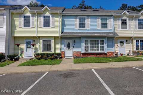 111 Joan Court, Jackson, NJ 08527