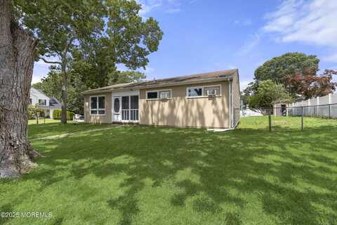 36 Holly Court E, Brick, NJ 08723