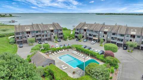 59 Watchogue Avenue, East Moriches, NY 11940
