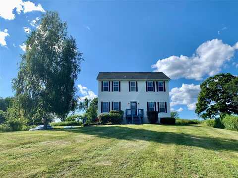 34 Grangevale Road, Lagrangeville, NY 12540