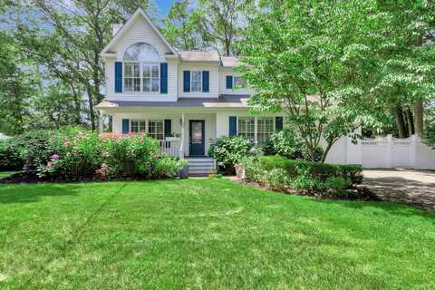 224 Moriches Middle Island Road, Shirley, NY 11967
