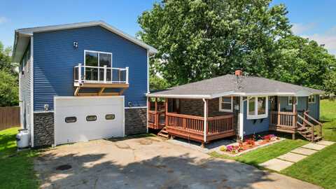 513 Main Street, Corinth, ME 04427