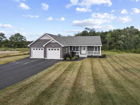 204 Edenfield Drive, Hermon, ME 04401