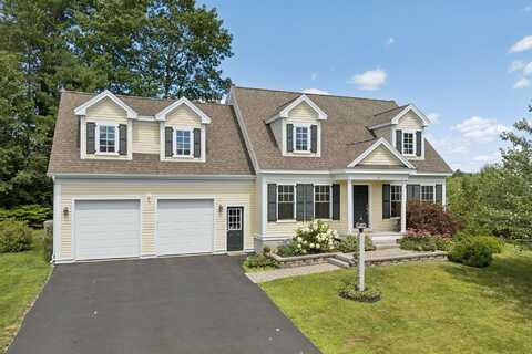 61 Drowne Road, Cumberland, ME 04021